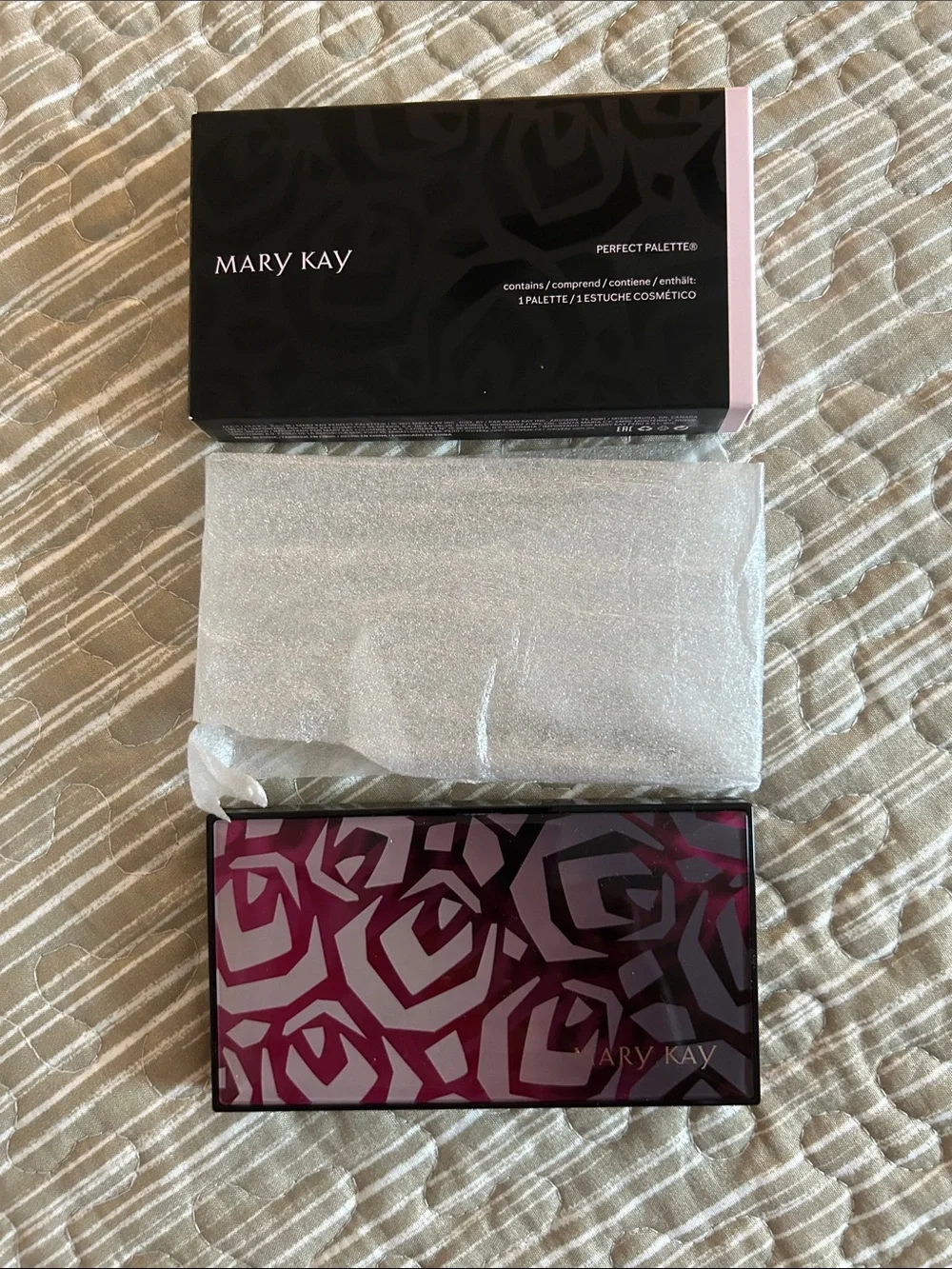 New Mary Kay Perfect Palette for blush/eyeshadows